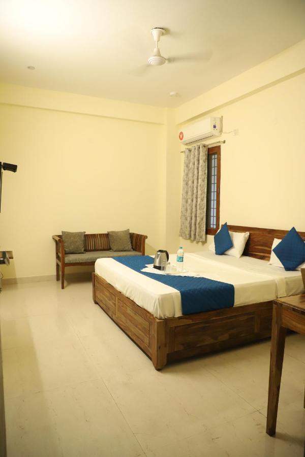 Hotel The York - Couple-Unfriendly Hotel نويدا المظهر الخارجي الصورة