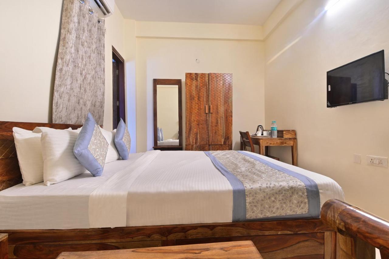 Hotel The York - Couple-Unfriendly Hotel نويدا المظهر الخارجي الصورة