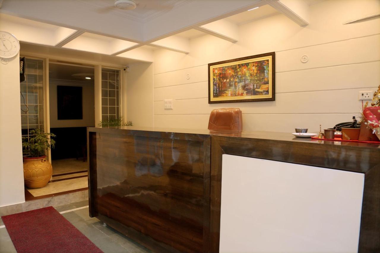 Hotel The York - Couple-Unfriendly Hotel نويدا المظهر الخارجي الصورة